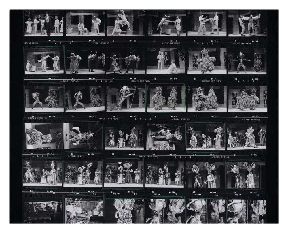 Contact sheet for Maskarade